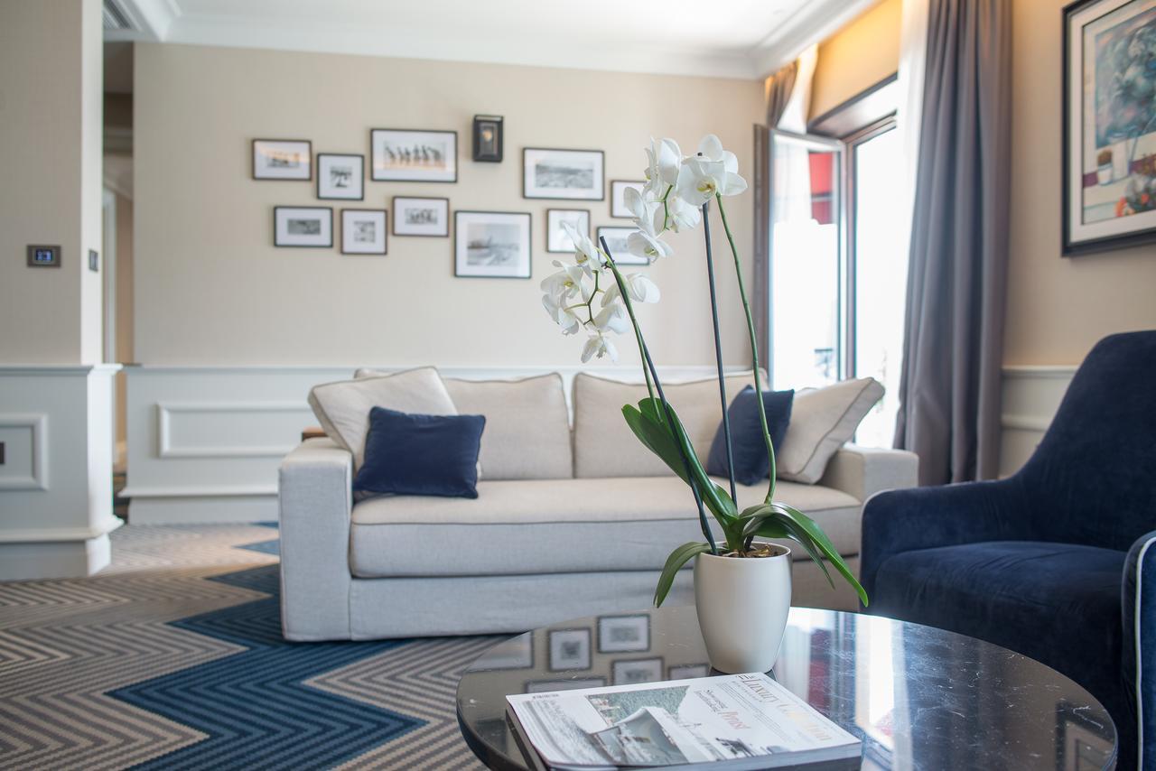 Boutique Hotel La Roche ติวัต ภายนอก รูปภาพ