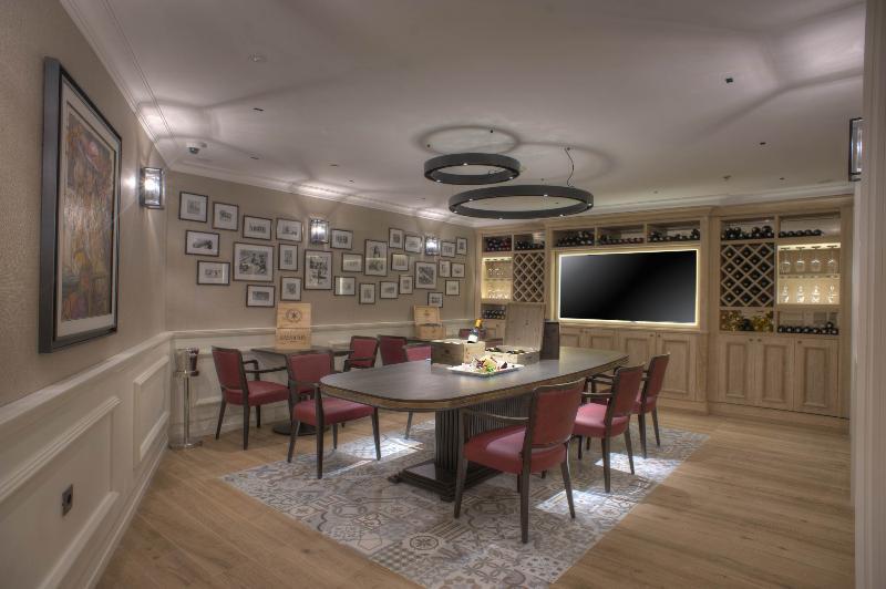 Boutique Hotel La Roche ติวัต ภายนอก รูปภาพ