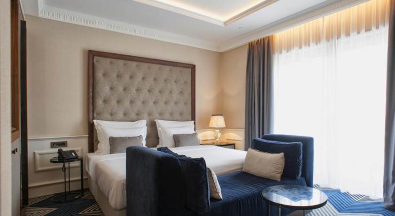 Boutique Hotel La Roche ติวัต ภายนอก รูปภาพ