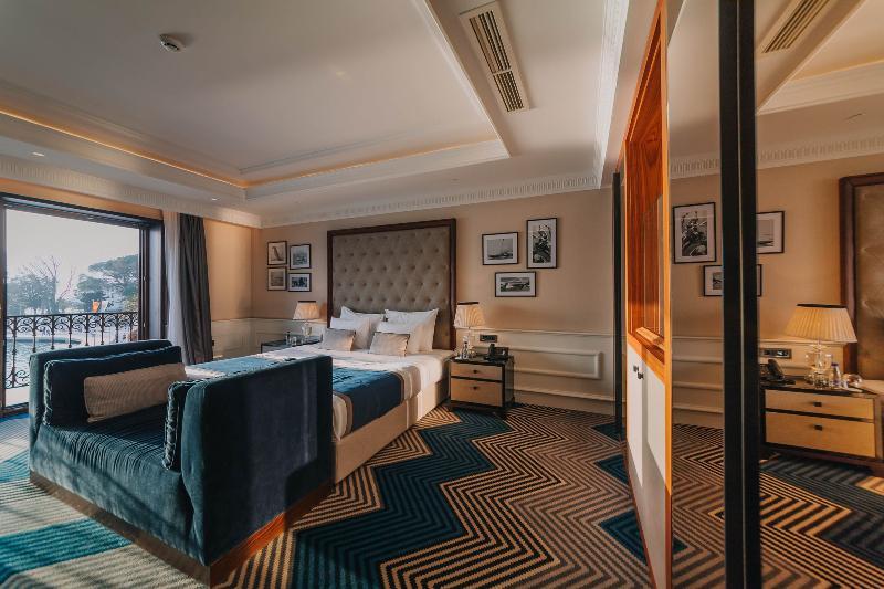Boutique Hotel La Roche ติวัต ภายนอก รูปภาพ